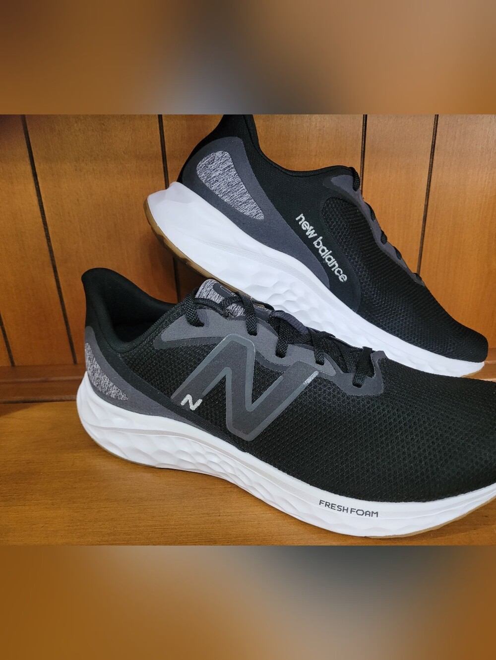 New Balance Fresh Foam Arishi v4 Black Silver Gum Men Sz 12 Running shoes